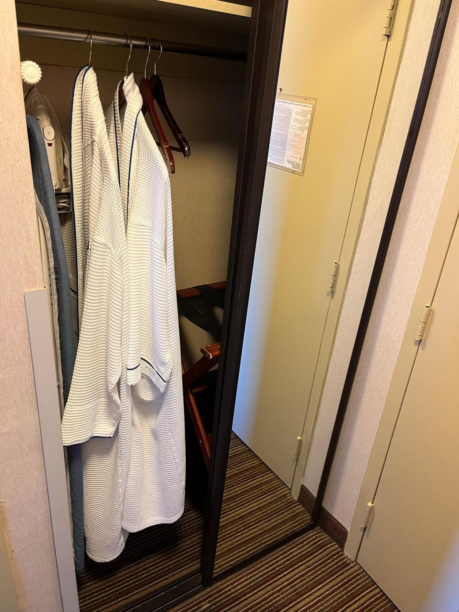 Wyndham Garden Schaumburg Chicago Northwest Hotel Ngoại thất bức ảnh