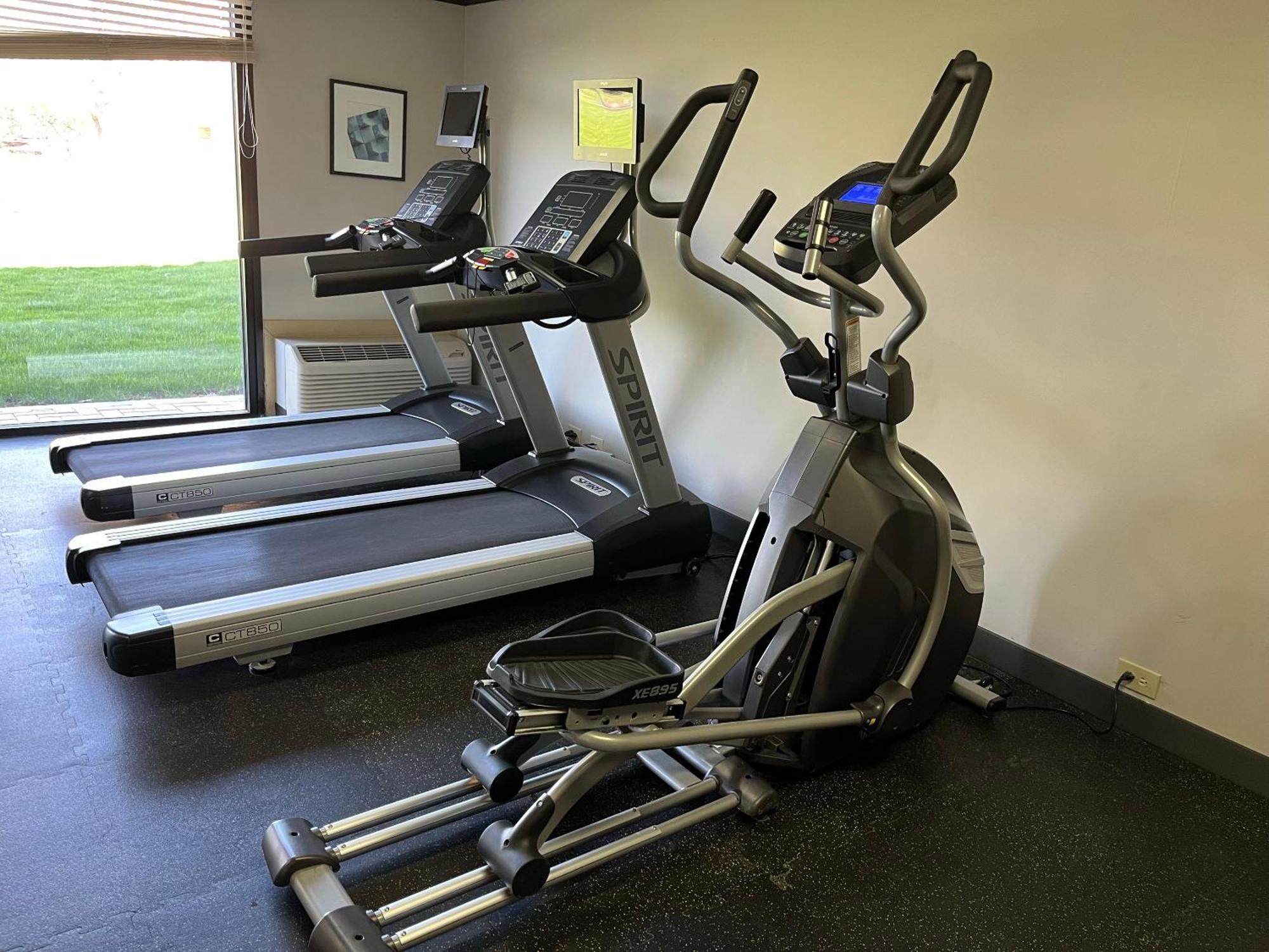 Wyndham Garden Schaumburg Chicago Northwest Hotel Ngoại thất bức ảnh